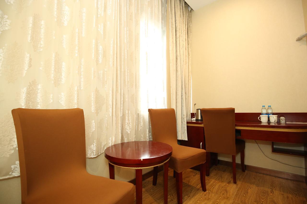 Crown Crystal Hotel Shanghai Bagian luar foto