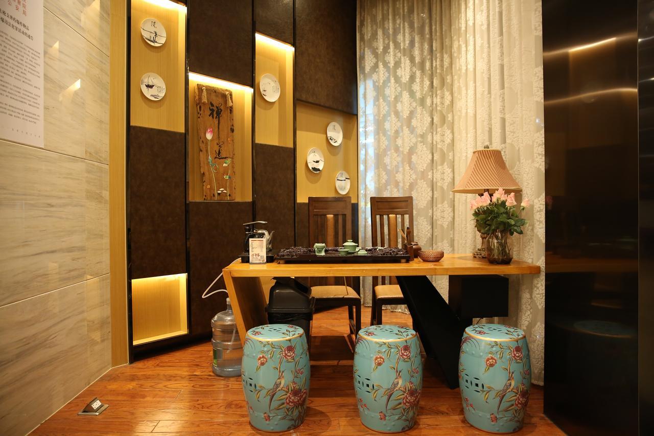 Crown Crystal Hotel Shanghai Bagian luar foto